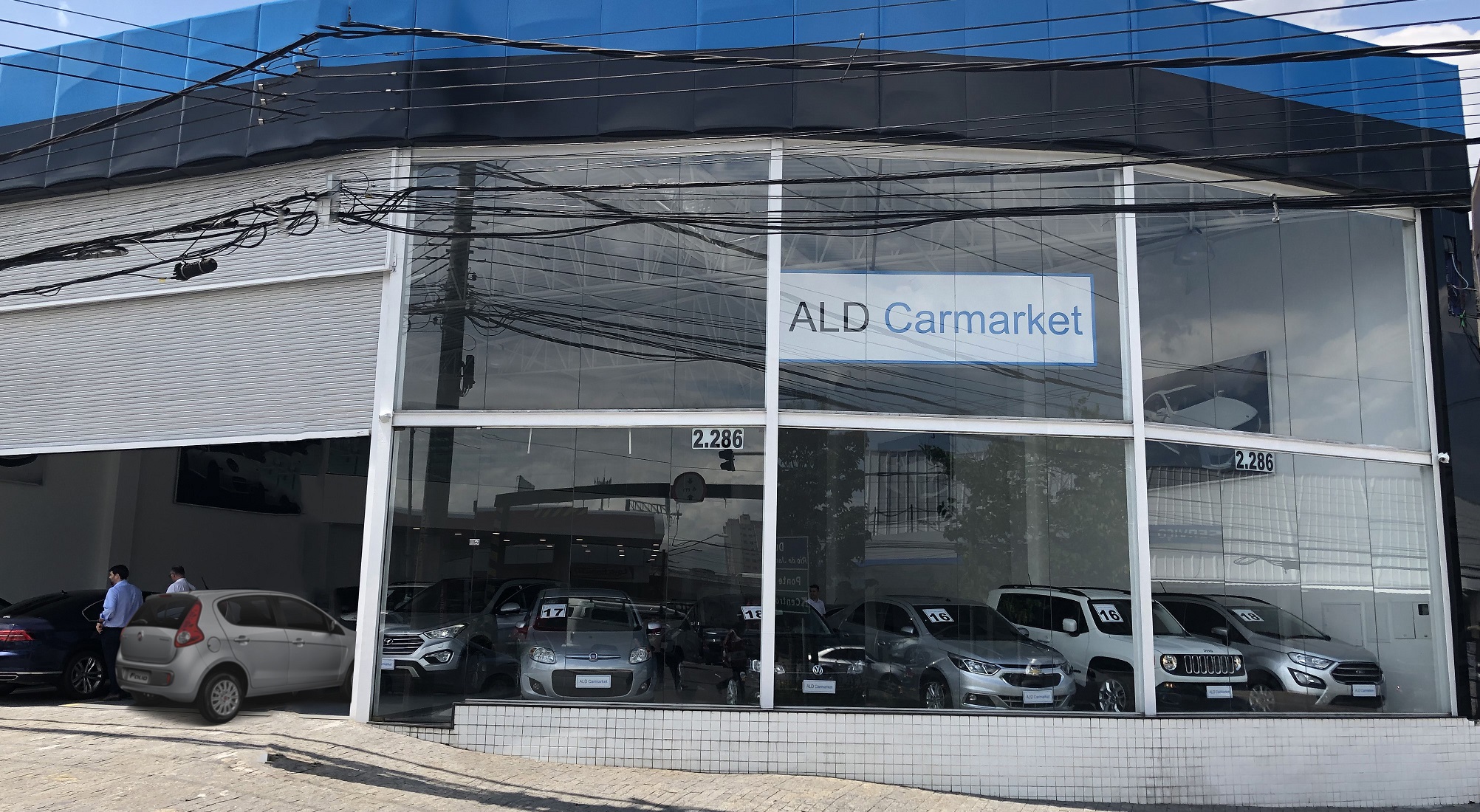 ALD Automotive inaugura segunda loja de seminovos